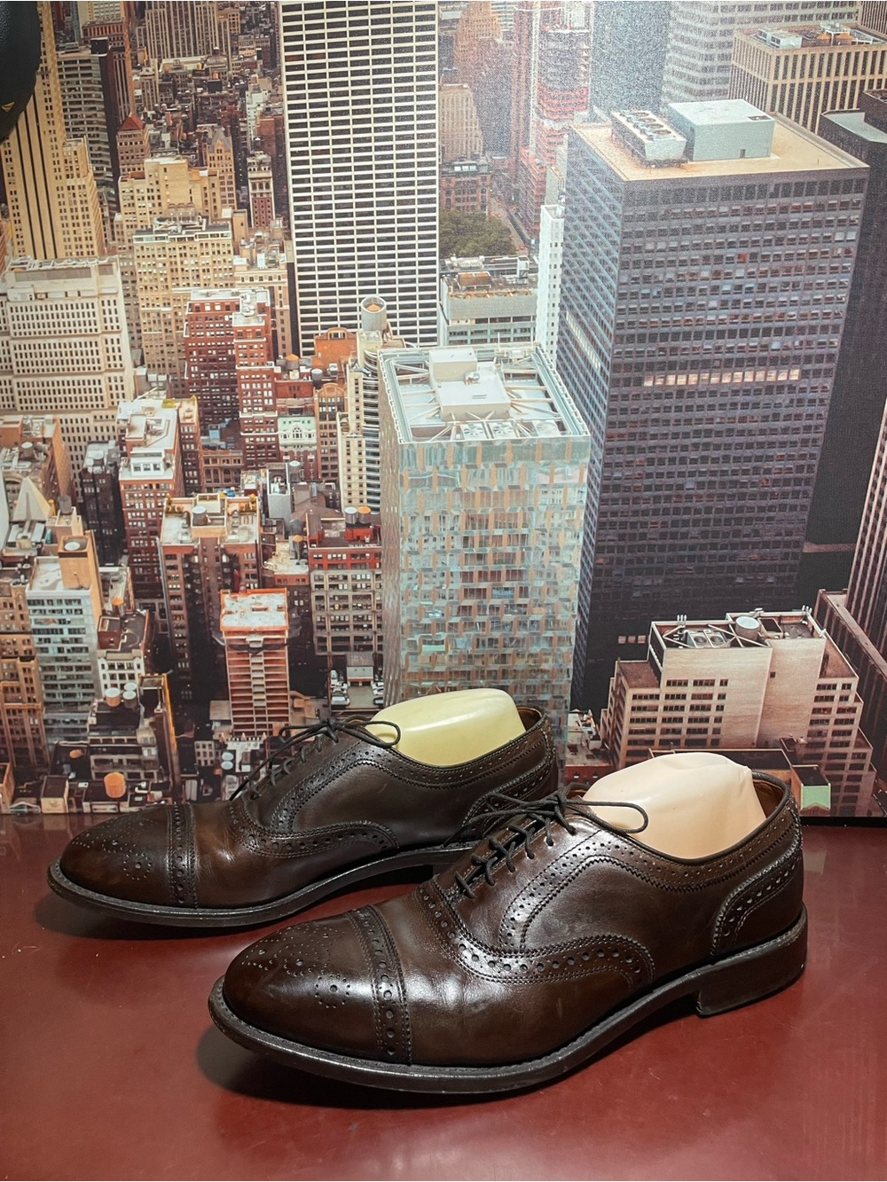 Allen Edmonds Men's Leather Cap-Toe Oxfords 10 .5 D Brown USA